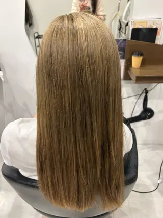 ロング カラー 西村 眞美のヘアスタイル