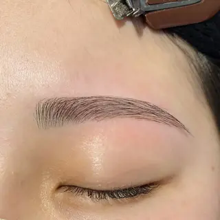 アイブロウ MOON.所属・アイブロウ専門サロン MOON.の眉毛・アイブロウイメージ