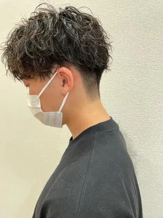ショート パーマ メンズ ショート/レイヤー /札幌/小山内のヘアスタイル