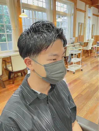 ショート パーマ メンズ 吉田 浩太郎のヘアスタイル