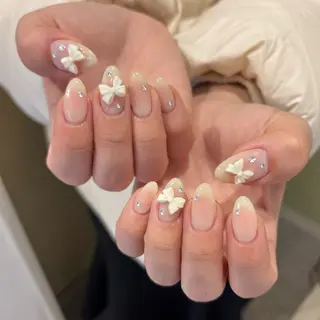 ネイル ⠀ loggy.のネイルデザイン