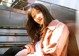 セミロング パーマ gite カワムラナオキのヘアスタイル