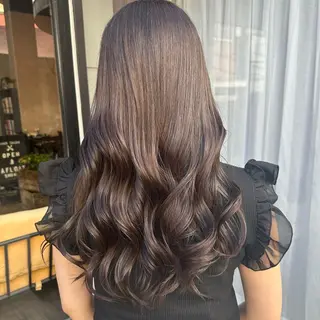 セミロング Amelie所属・Amelie あみのマツエク・マツパデザイン