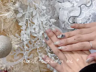 ネイル ✨Nailsalon Vi+✨のネイルデザイン