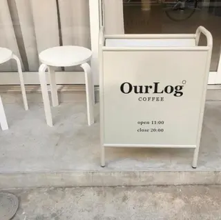 ミディアム カラー 髪質改善🫧ベージュ 椙山 響のヘアスタイル