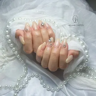 ネイル M2 BEAUTY Marieのネイルデザイン