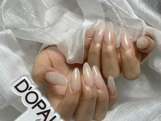 ネイル U·Mi nail salon所属・U·Mi 上野御徒町容のネイルデザイン