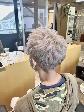 ショート MADRAS stylistのヘアスタイル