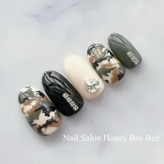 ネイル Nail salon Honey Beeのネイルデザイン
