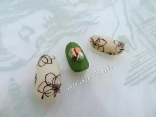 ネイル Farfalla Kieのネイルデザイン