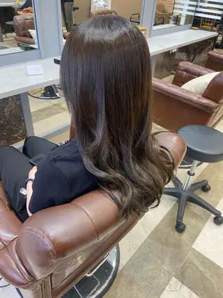 ロング 山﨑 千尋のヘアスタイル