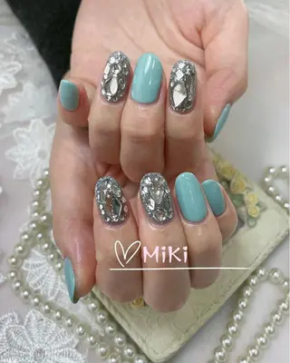 ネイル 🦋 MiKi 🦋 ネイルサロンのネイルデザイン
