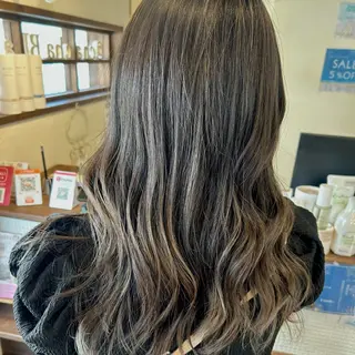 ロング カラー 徳 永のヘアスタイル