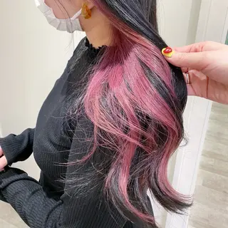ロング 横浜/デザインカラー 個性派ヘアメ/まこのヘアスタイル