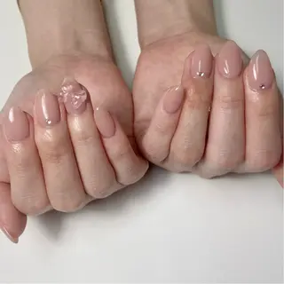 ネイル enu所属・mana 🎀のネイルデザイン