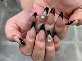ネイル nailstudio eviz新宿店のネイルデザイン