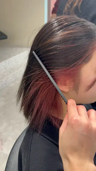 セミロング カラー エフェクトブリーチ／ レイヤーカット／翔のヘアスタイル