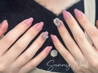 ネイル Sunnyサニー所属・桝井 春奈のネイルデザイン