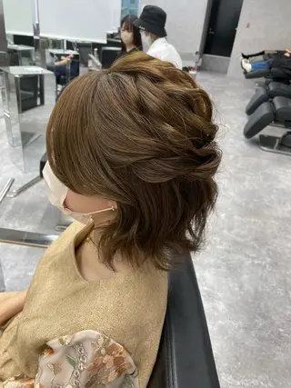 ミディアム カラー ヘアアレンジ 口コミ高評価✨ 安達ももかのマツエク・マツパデザイン