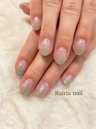 ネイル Rairia   nail所属・屋敷 理奈のネイルデザイン
