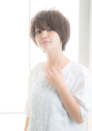 ショート カラー ヘアケア特化型サロン newi 京橋のヘアスタイル