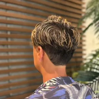 メンズ 秋山 達乃進のヘアスタイル