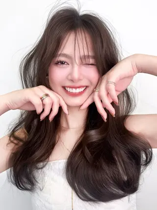 ロング 韓国ヘア♡ 顔まわりカットayaのヘアスタイル