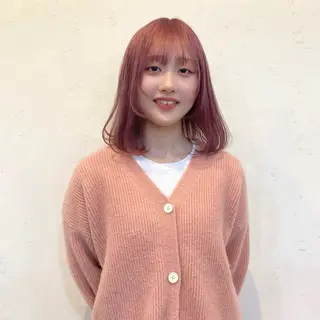 ミディアム COCOLOeAST所属・yumeno🫧 ハイトーン/ボブ🕊のヘアスタイル