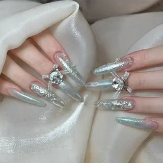 ネイル Maggie Nail🦩のネイルデザイン
