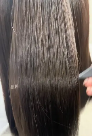 ロング F Card所属・🌈nagisa 🌈のヘアスタイル