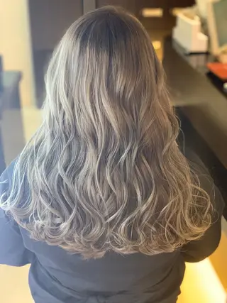 ロング LAFF難波店所属・✂️大門 巧✂️ LAFF難波店のヘアスタイル