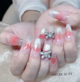 ネイル D-BEAUTY Nailsalonのネイルデザイン