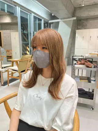 セミロング mee.浦和店所属・浦和指名率No.1 ショート特化美容師のヘアスタイル