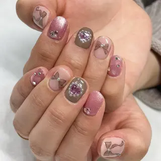 ネイル 東 千夏のネイルデザイン