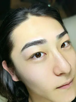 メンズ アイブロウ 眉毛サロン Geko ゲコ 南越谷 新越谷所属・メンズ専門眉毛サロン Gekoの眉毛・アイブロウイメージ