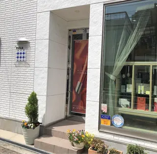 POLAエステインプリズム所属・POLA エステインプリズムのエステ・リラクイメージ