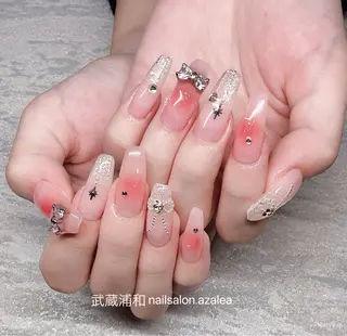 ネイル R inのネイルデザイン