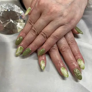 ネイル NAIL Salon IP所属・長谷川 奈緒美のネイルデザイン