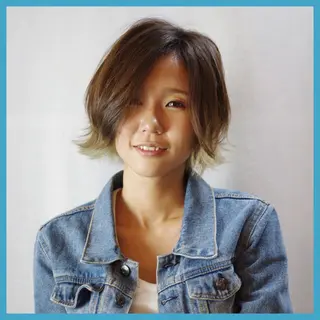 ショート カラー OZAWAYA所属・小沢 佑次のヘアスタイル