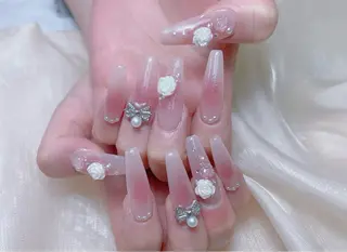 ネイル YK 美学院のネイルデザイン