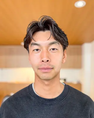 ショート パーマ メンズ 【メンズ縮毛矯正】 FILMS  軍司のヘアスタイル