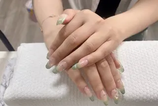 ネイル レアリティー所属・レアリティ ハヤシのネイルデザイン