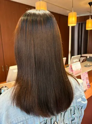 ロング ヨウコ YOKOのヘアスタイル