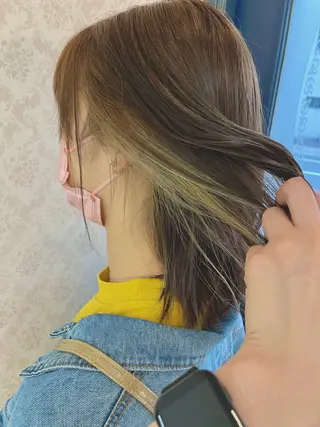 ミディアム ヒヨシ ルナのヘアスタイル