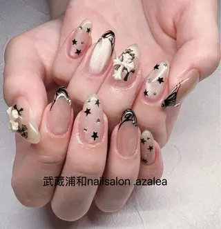 ネイル R inのネイルデザイン