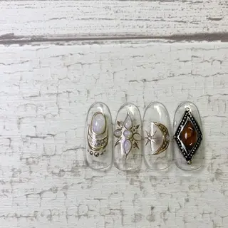 ネイル atelier　FIORITURA所属・FIORITURA aiのネイルデザイン