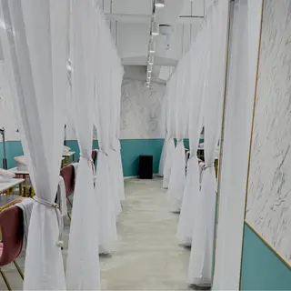 ネイル zuki🌔nail 堺筋本町┆長堀橋のネイルデザイン