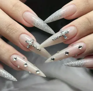 ネイル Tini ANA.CHUOのネイルデザイン