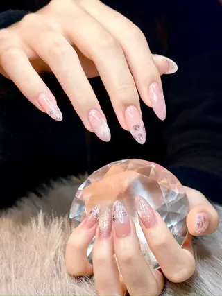 ネイル West Coast Nail Salon 池袋西口所属・き のこのネイルデザイン