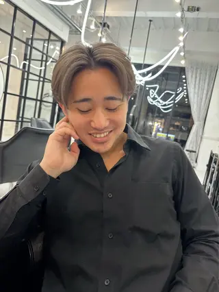 ショート カラー Maison Halu YUKIのヘアスタイル